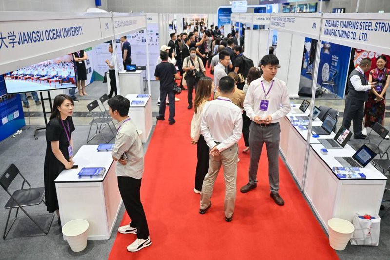 专业展位设计搭建：提升展会效果的艺术